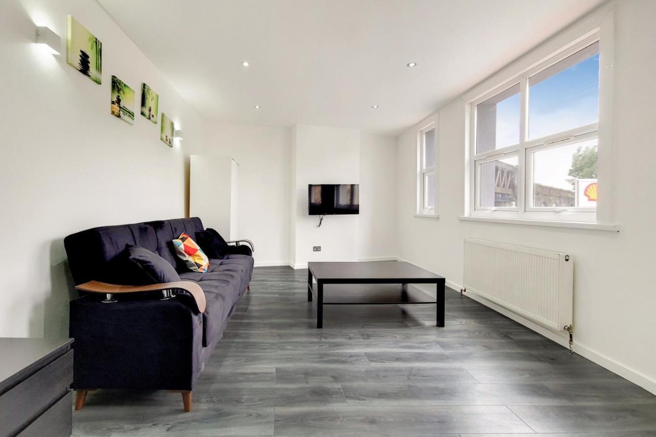 Lovely 4 Bed Apartment Perfect For Families! Londýn Exteriér fotografie